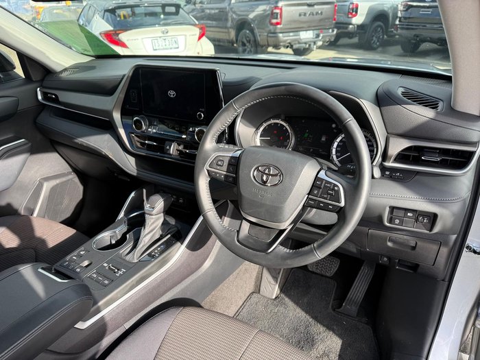 2022 Toyota Kluger GX