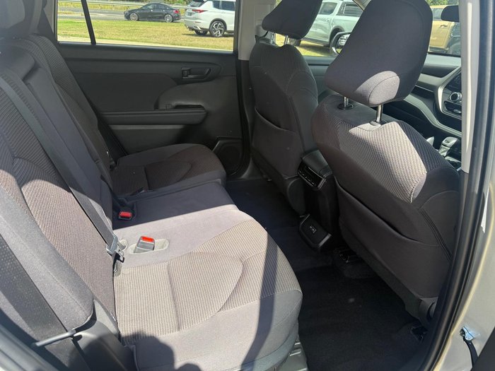 2022 Toyota Kluger GX