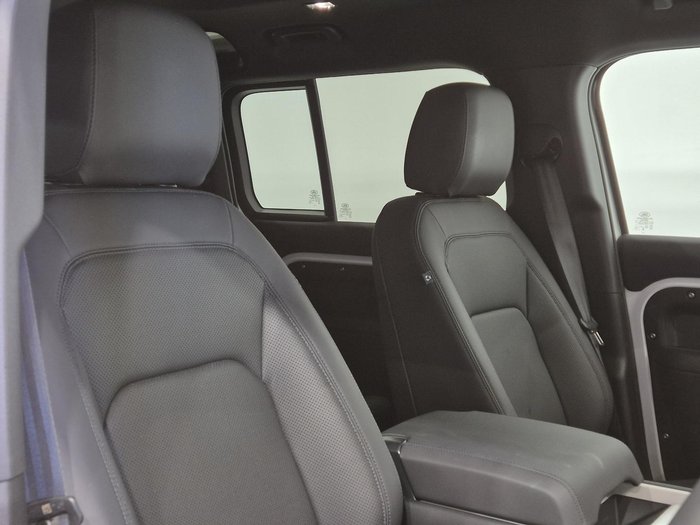 2025 Land Rover Defender 110 D350 X-Dynamic SE L663 MY25.5 AWD Fuji White