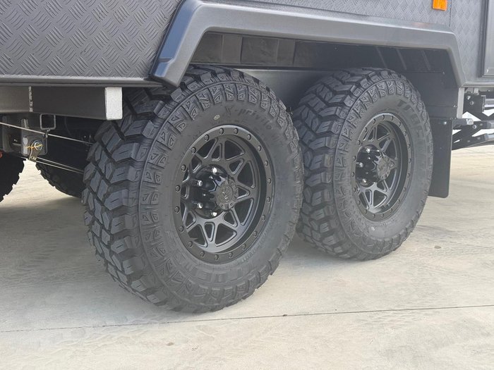 2026 New Age Caravans Manta Ray Mr20er Expedition My26