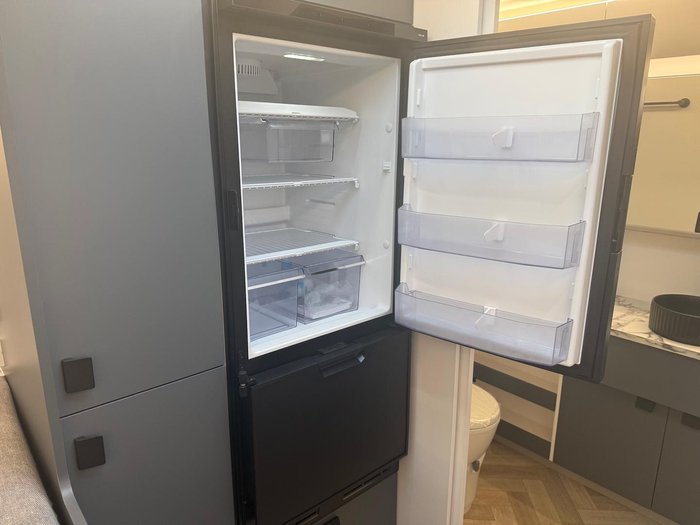 2026 New Age Caravans Manta Ray Mr20er Expedition My26