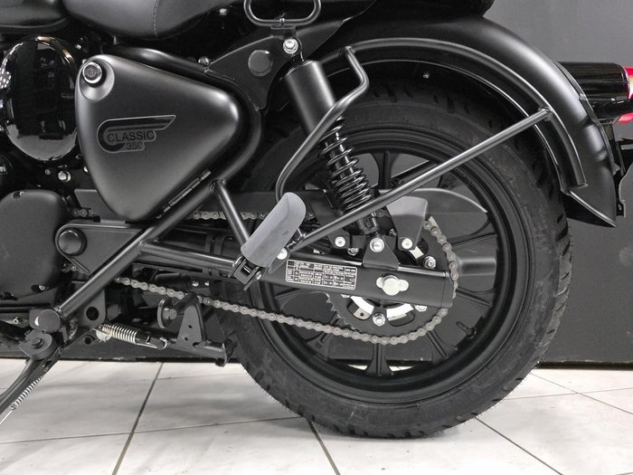 2026 Royal Enfield CLASSIC 350 SIGNALS Black