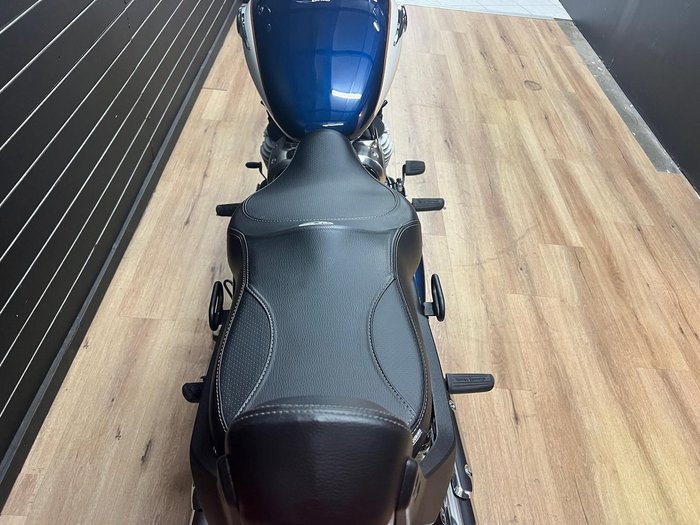 2025 Royal Enfield SUPER METEOR 650 Blue