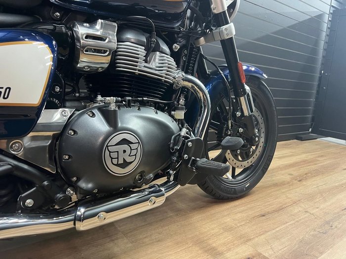 2025 Royal Enfield SUPER METEOR 650 Blue