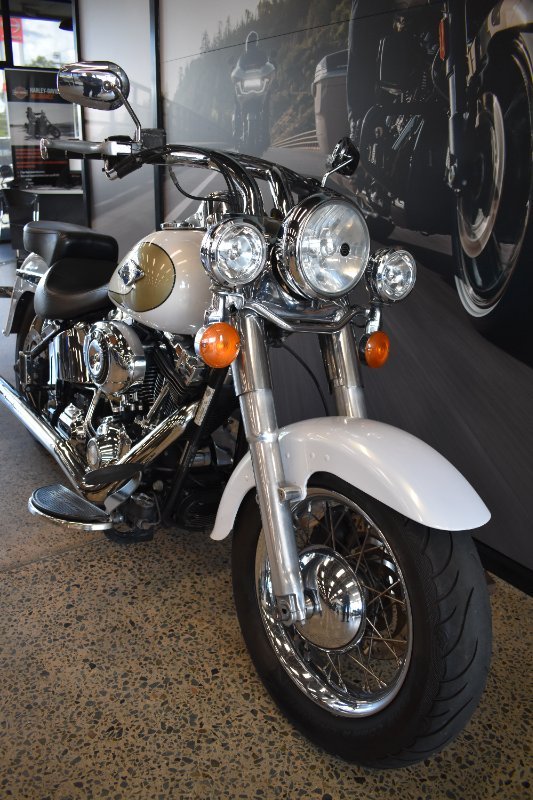 2009 HARLEY-DAVIDSON FLSTC HERITAGE SOFTAIL CLASSIC