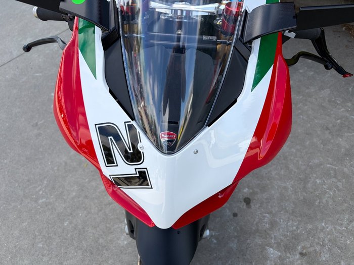 2022 DUCATI PANIGALE V2 BAYLISS 20TH ANNIV Red
