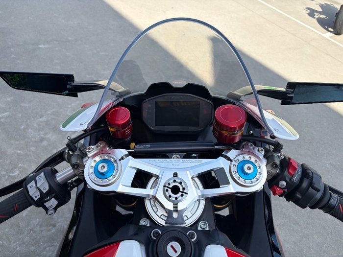 2022 DUCATI PANIGALE V2 BAYLISS 20TH ANNIV Red