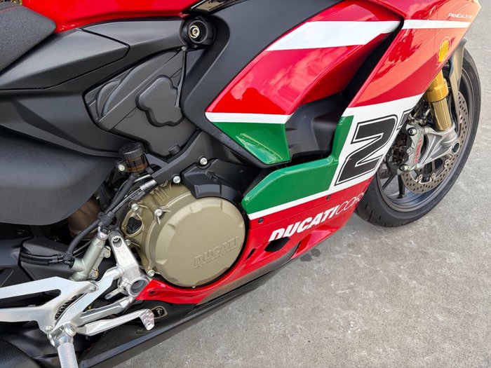 2022 DUCATI PANIGALE V2 BAYLISS 20TH ANNIV Red