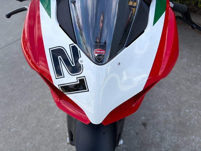 2022 DUCATI PANIGALE V2 BAYLISS 20TH ANNIV Red