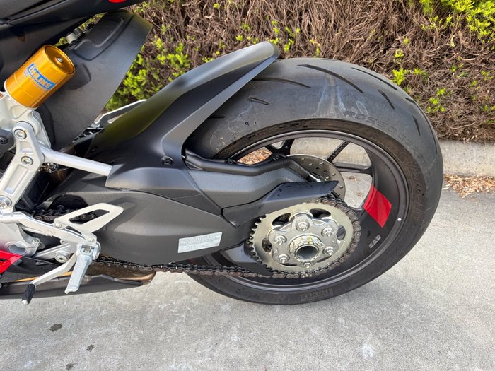 2022 DUCATI PANIGALE V2 BAYLISS 20TH ANNIV Red