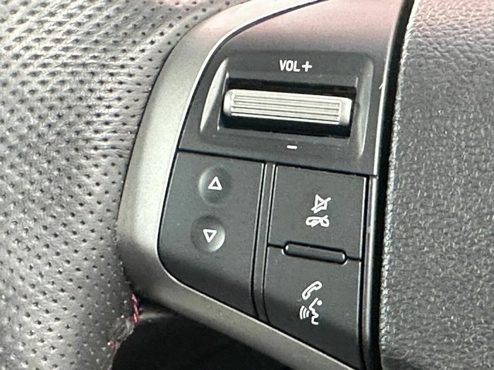 2020 Holden Colorado LS