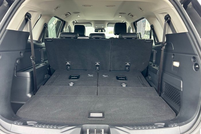 2025 Ford Everest Trend