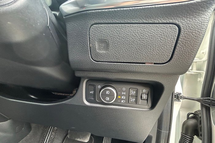 2025 Ford Everest Trend