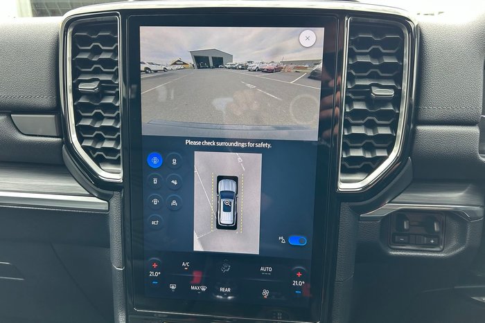 2025 Ford Everest Trend