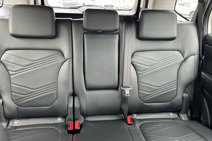 2025 Ford Everest Trend