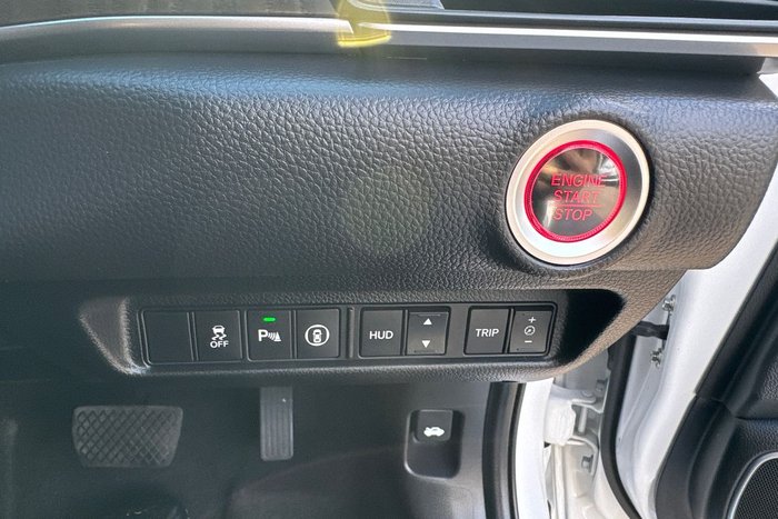 2019 Honda Accord VTi-LX 10th Gen MY19 White