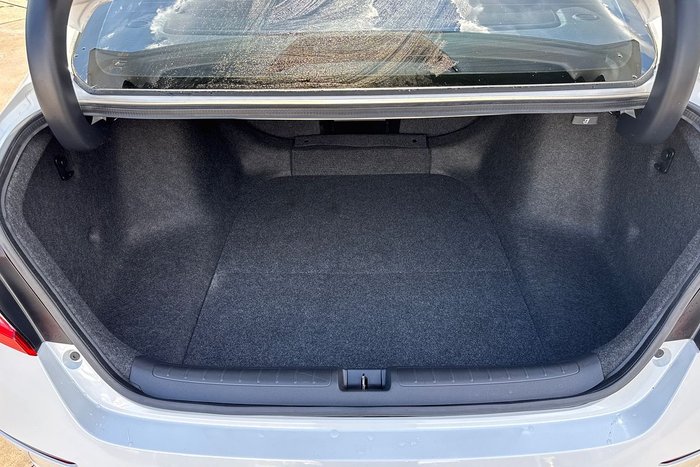 2019 Honda Accord VTi-LX 10th Gen MY19 White