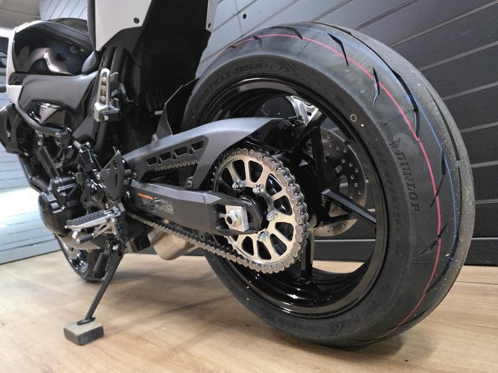 2026 Kawasaki 2026 Kawasaki 900CC Z900 White