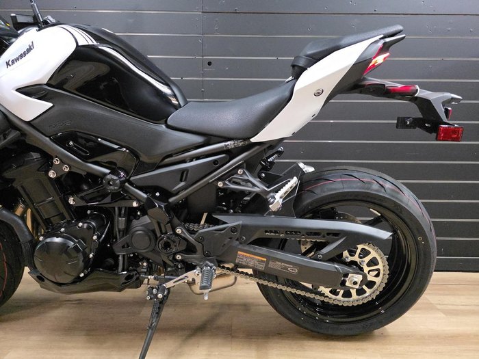 2026 Kawasaki 2026 Kawasaki 900CC Z900 White