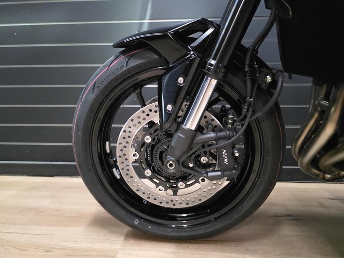 2026 Kawasaki 2026 Kawasaki 900CC Z900 White