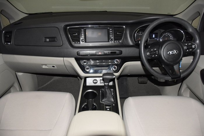 2020 Kia Carnival S