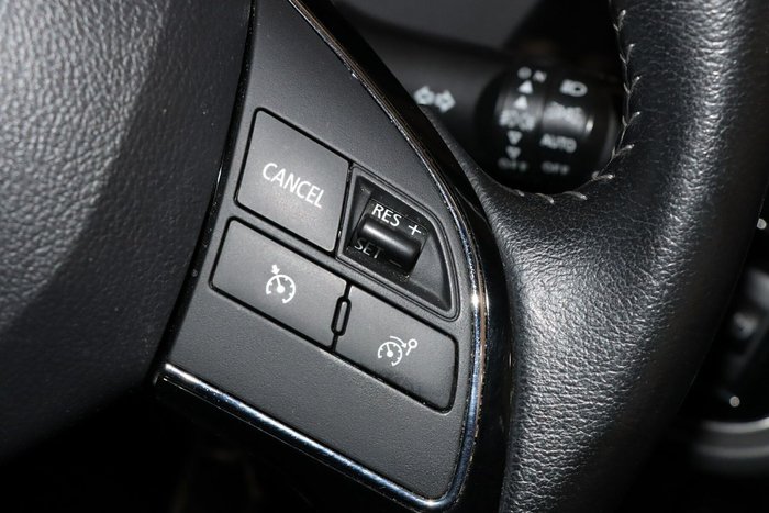 2019 Mitsubishi Outlander ES