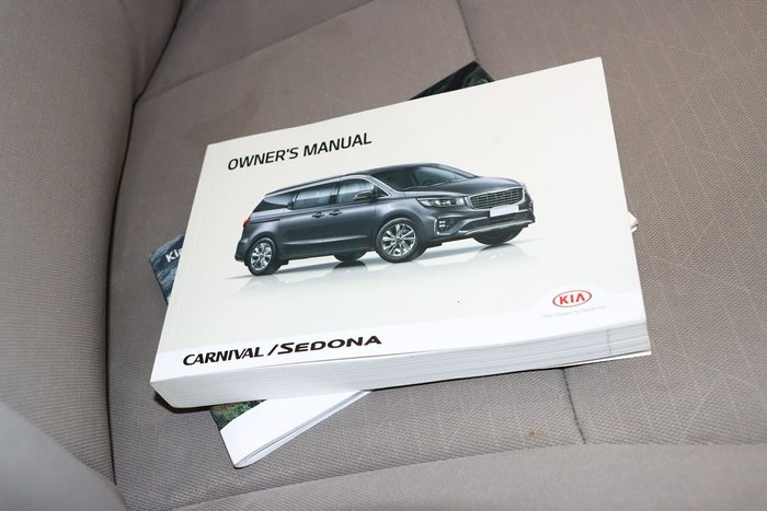 2020 Kia Carnival S