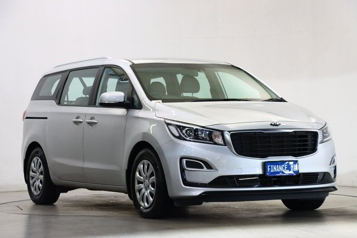 2020 Kia Carnival S