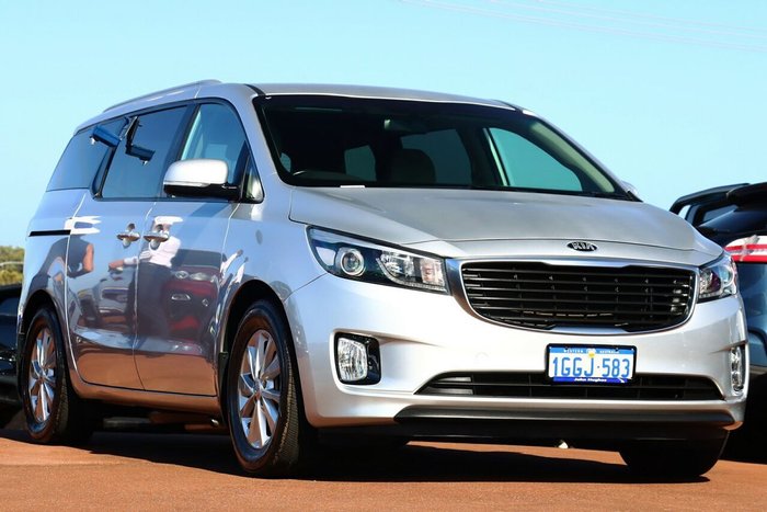 2017 Kia Carnival