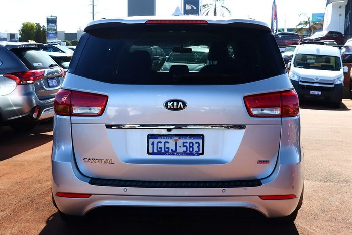 2017 Kia Carnival Si