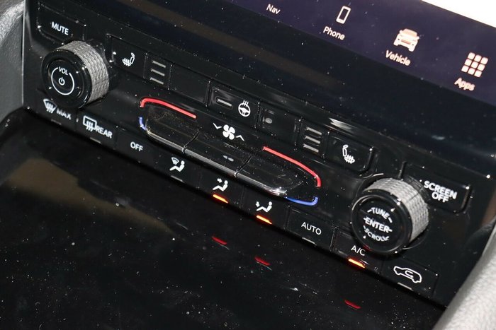 2023 Jeep Grand Cherokee Night Eagle