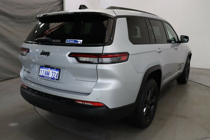 2023 Jeep Grand Cherokee Night Eagle