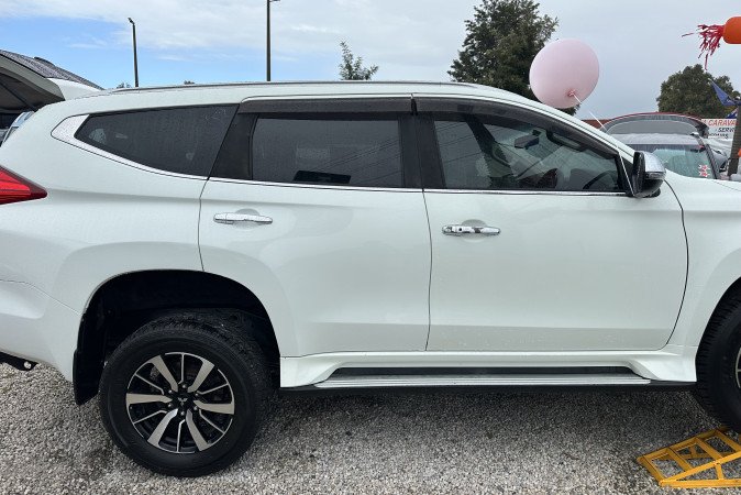 2017 MITSUBISHI PAJERO SPORT GLX (4x4) 5 SEAT