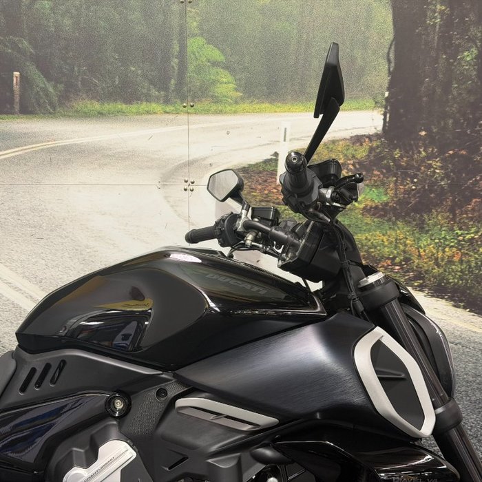 2022 DUCATI DIAVEL V4 Black
