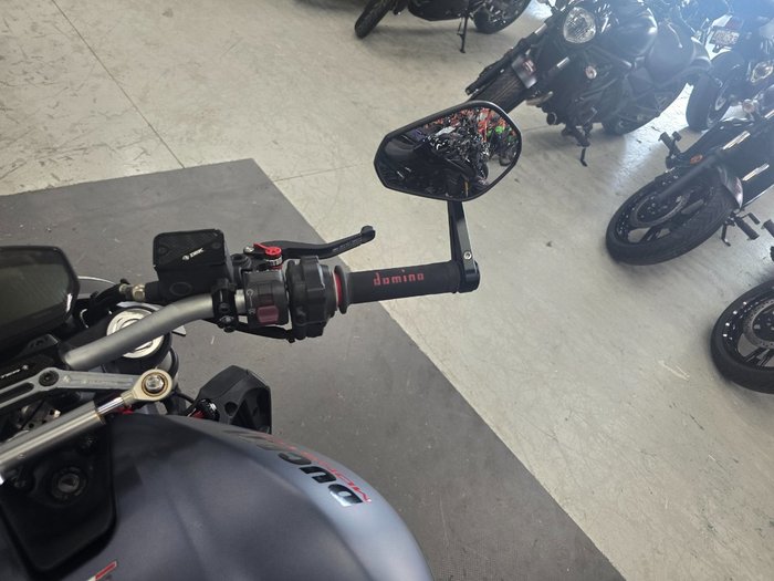 2016 DUCATI MONSTER 821 GREY