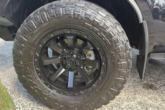 2022 Nissan Navara PRO-4X D23 MY21.5 4X4 Dual Range Black