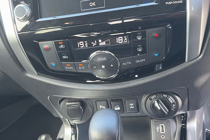 2022 Nissan Navara PRO-4X D23 MY21.5 4X4 Dual Range Black