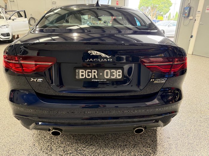 2020 Jaguar XE P300 R-Dynamic SE X760 MY20 Portofino Blue