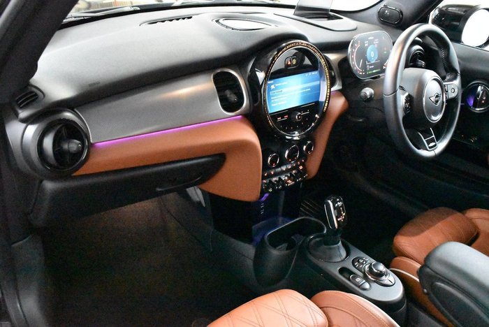 2022 MINI Hatch John Cooper Works Classic