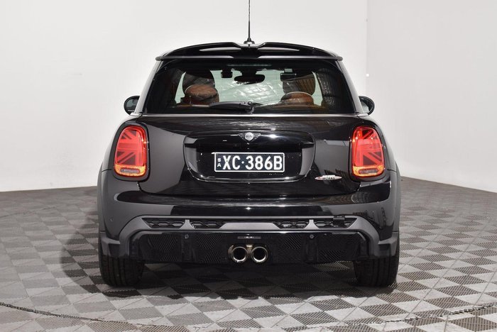2022 MINI Hatch John Cooper Works Classic
