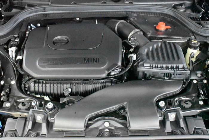 2022 MINI Hatch John Cooper Works Classic