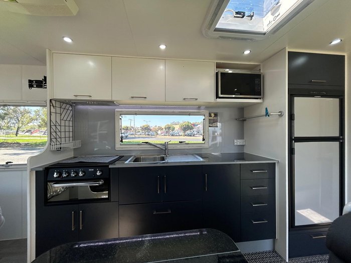 2018 New Age Caravans Big Red Deluxe