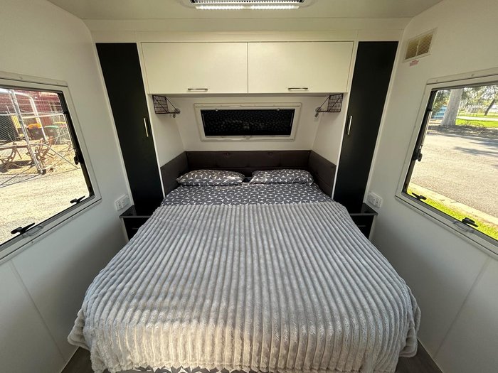 2018 New Age Caravans Big Red Deluxe