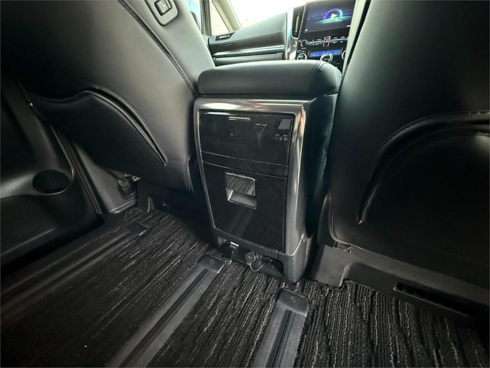 2021 Toyota Alphard SR C Package