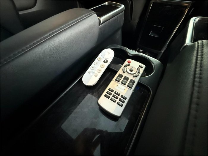 2021 Toyota Alphard SR C Package
