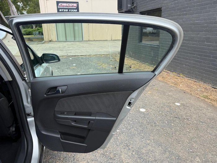 2005 Holden Astra CDX AH MY05 Silver