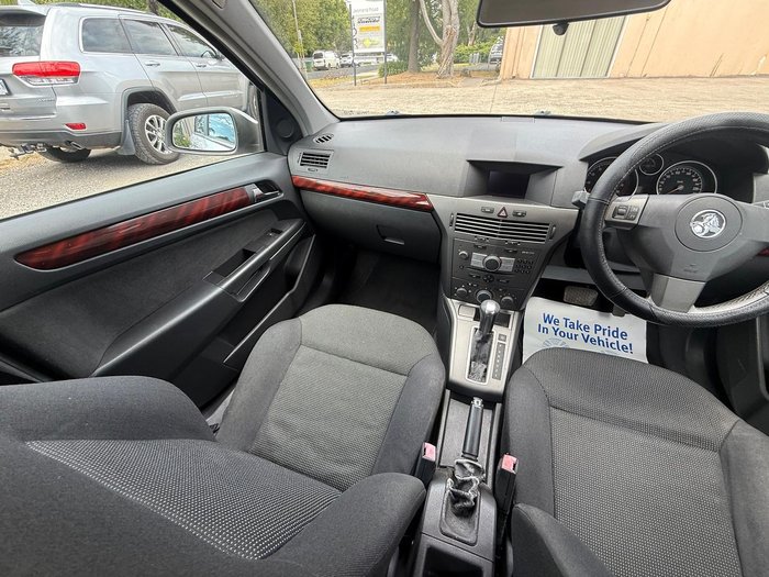 2005 Holden Astra CDX AH MY05 Silver