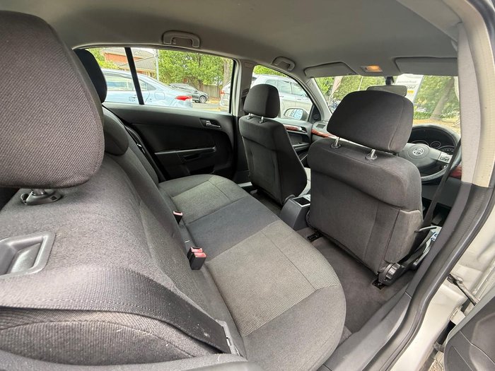 2005 Holden Astra CDX AH MY05 Silver