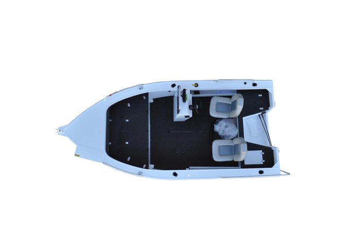 2026 Stacer 449 Outlaw Side Console