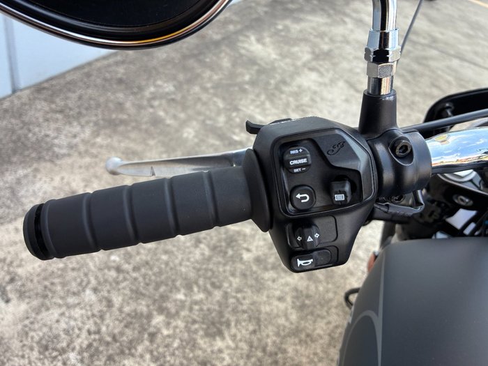 2025 Indian 2025 Indian 1250CC Super Scout Limited + Te BLACK SMOK